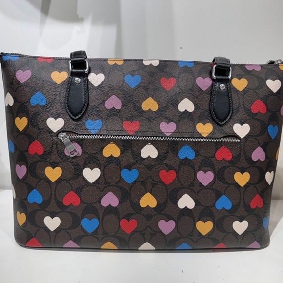 NWT COACH ❤️ Gallery Tote In Signature Canvas With Heart Print CP108 - Picture 4 of 9
